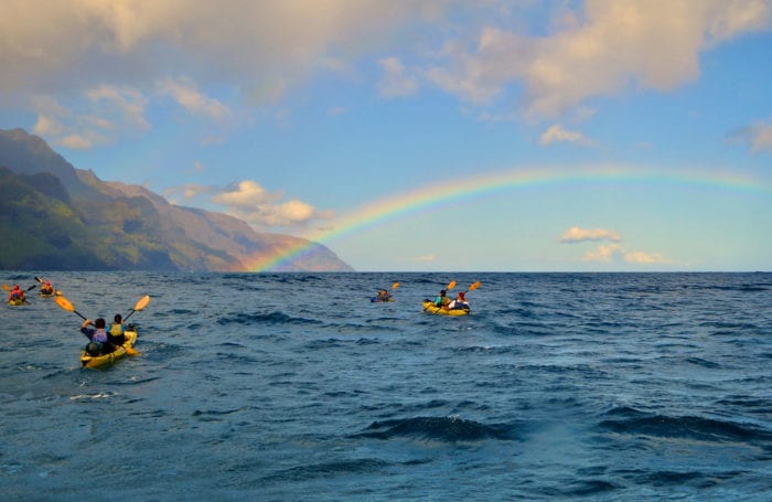 kayak the na pali coastline with moondance